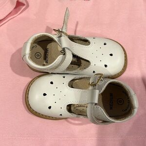 Footmates size 6. GUC